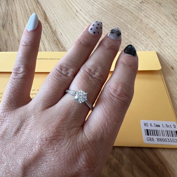 Moissanite Solitaire Ring – 1.00 CT (6.5mm), VVS1 D Color 925 Silver size 7 - Picture 3 of 7